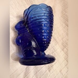 Vintage MCM FENTON blue bunny vase
